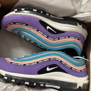 Nike AirMax 97 SE New in Box